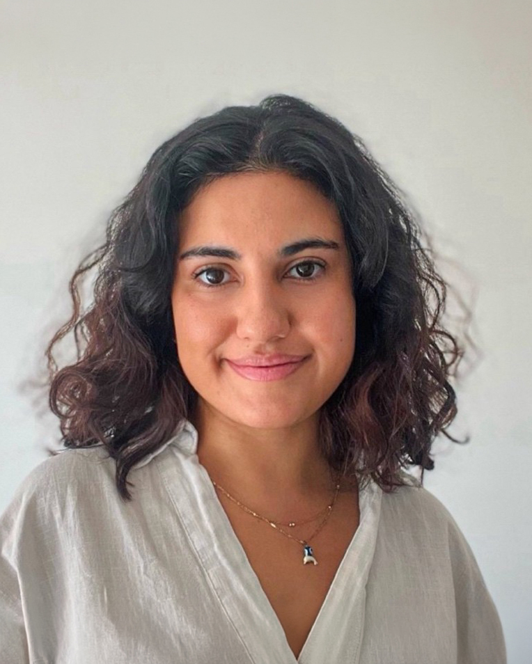 Serra Utkum İkiz